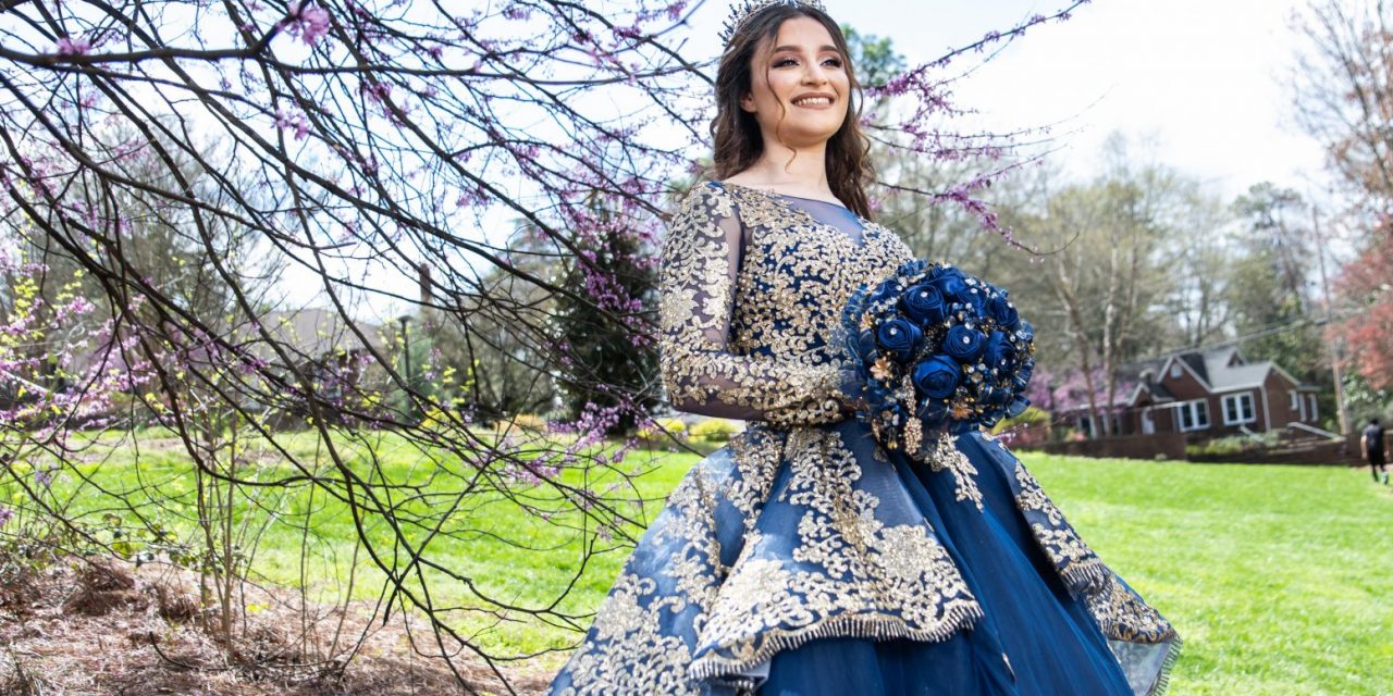 Cómo Elegir el Vestido Ideal para Tu Quinceañera