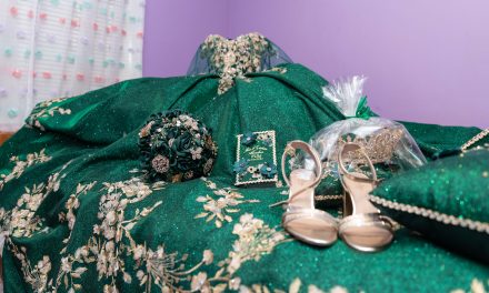 Decoración de Quinceañera: Ideas de Elegancia en Verde Esmeralda